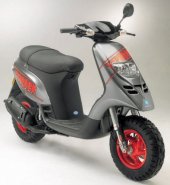 2005 Piaggio Typhoon 50 photo